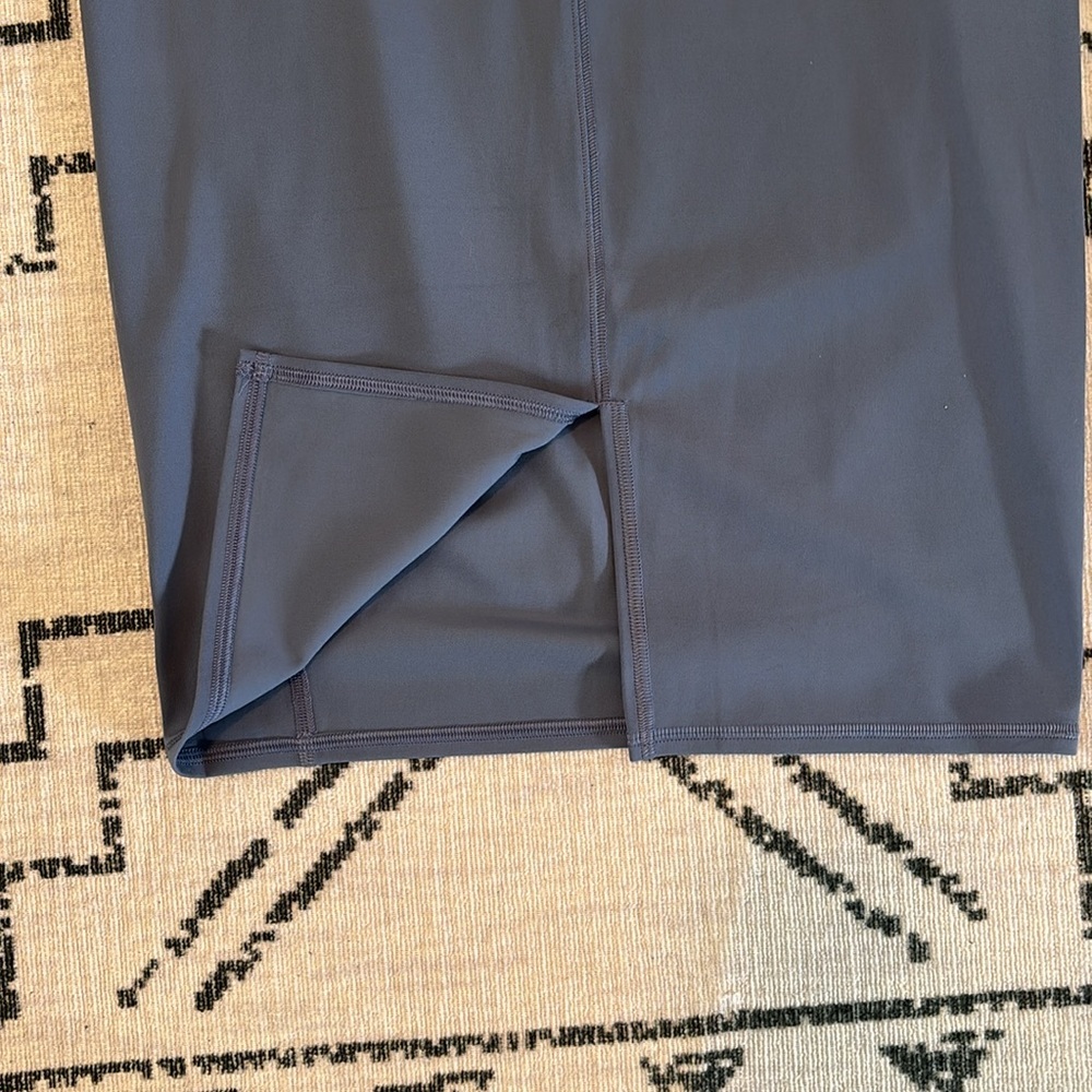 Lululemon Nulu Slim Fit Oasis Blue Skirt NWT Sz 4 - Picture 9 of 11